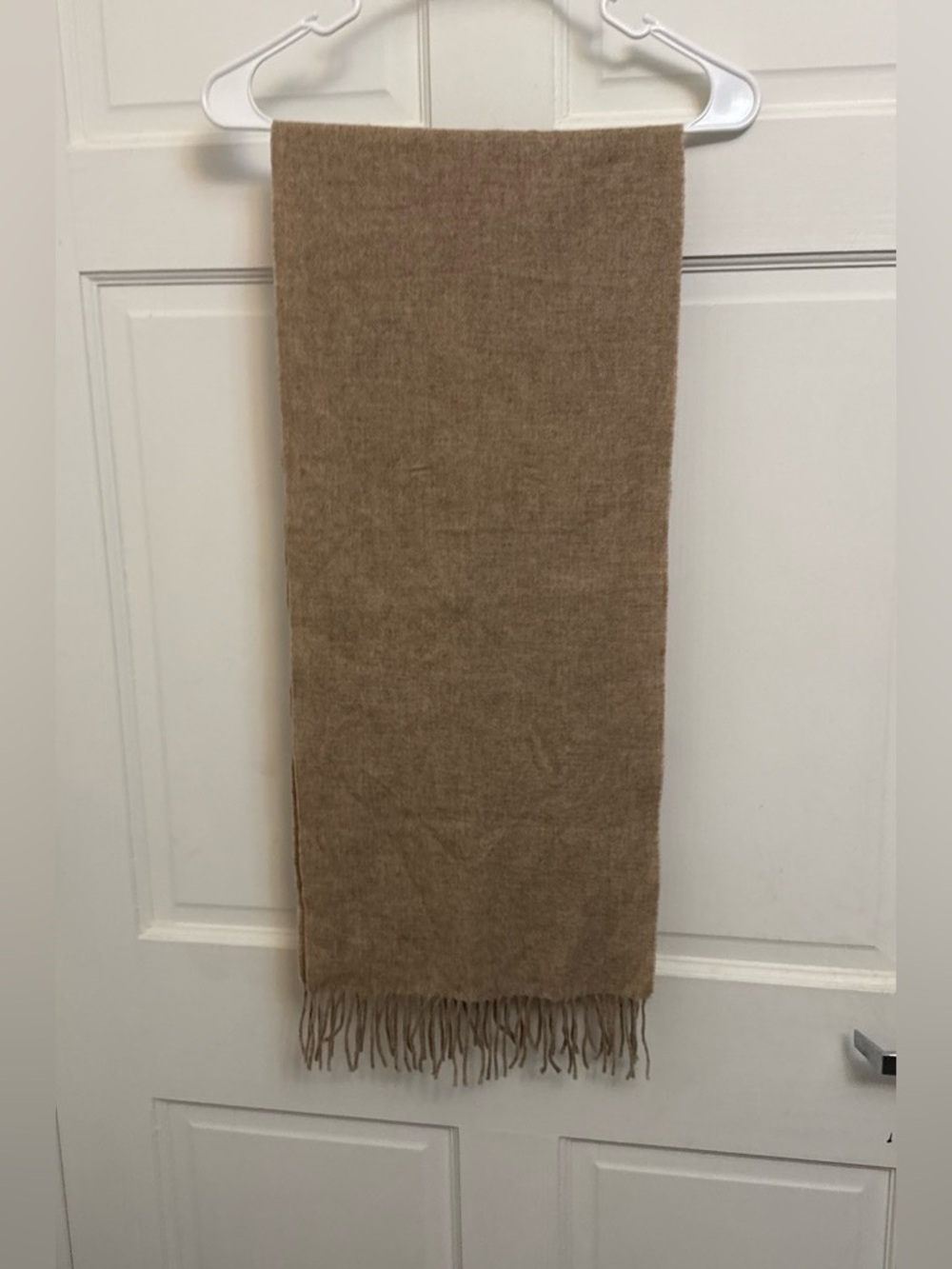 Brooks brothers 100% Cashmere Neutral Tan Fringe Throw Scarf